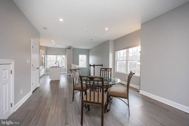 Photo - 622 Fulton St