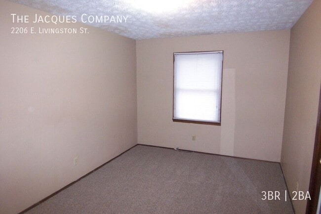 Photo - 2206 E Livingston St
