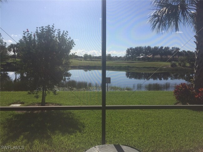 Photo - 5728 Mayflower Way