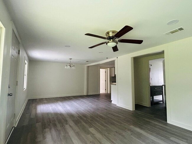 Photo - 3/2 for rent in downtown Brandon, MS!