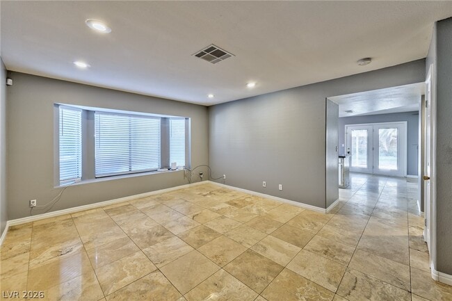Photo - 2078 Waverly Cir