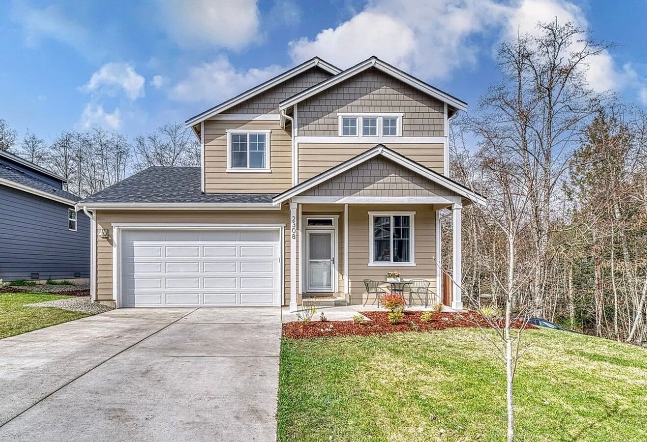 Photo - Beautiful home in Port Orchard.