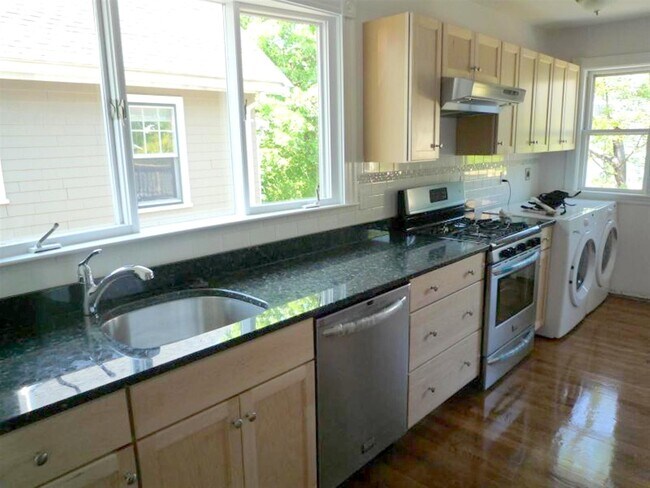 Photo - 17 Milton St Apartments Unit 2