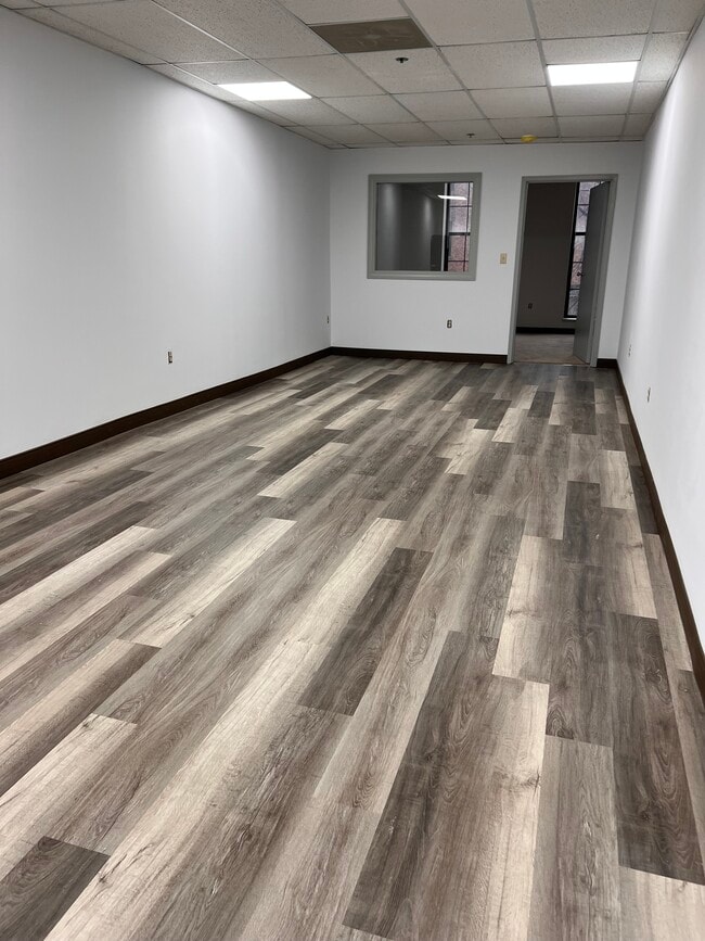 Photo - 5 Colony St Unit 203