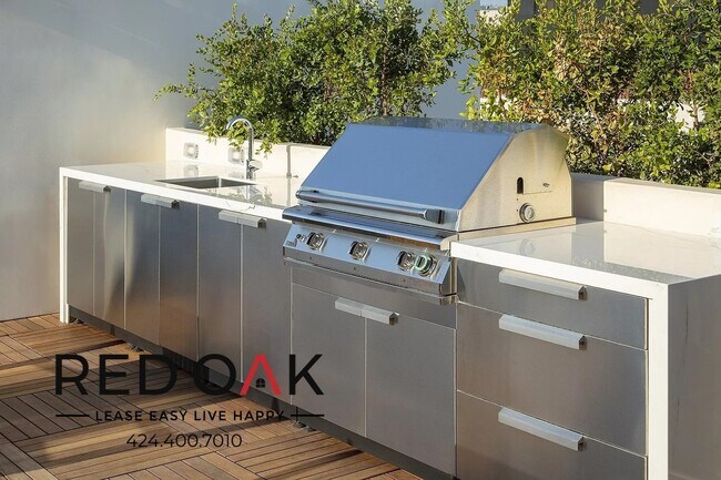 Photo - 11649 Mayfield Ave Unit 4B