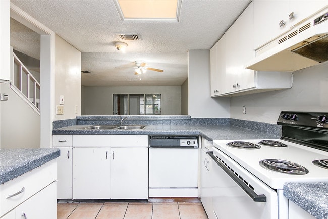 Photo - Jackson Park Apartments