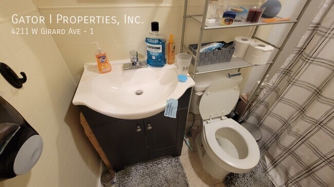 Photo - HUGE one bedroom Apartment for Rent! Unit 1