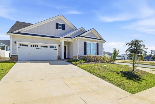 Photo - 201 Ursaline St