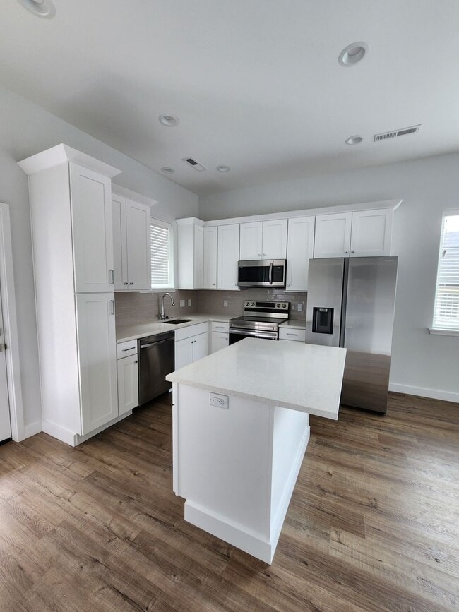 Photo - Black Mountain Rental!