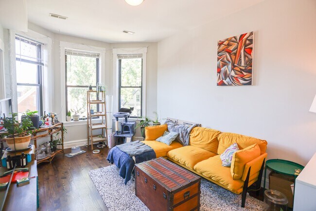 Photo - 2341 W Charleston St Unit 3