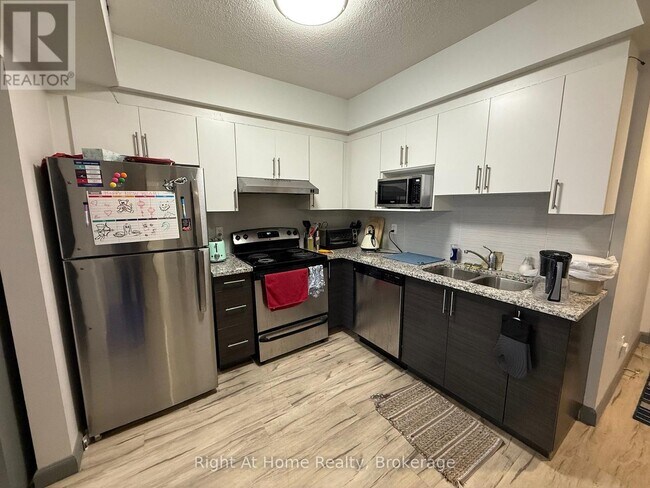 Photo - 258B Sunview St Unit 2317