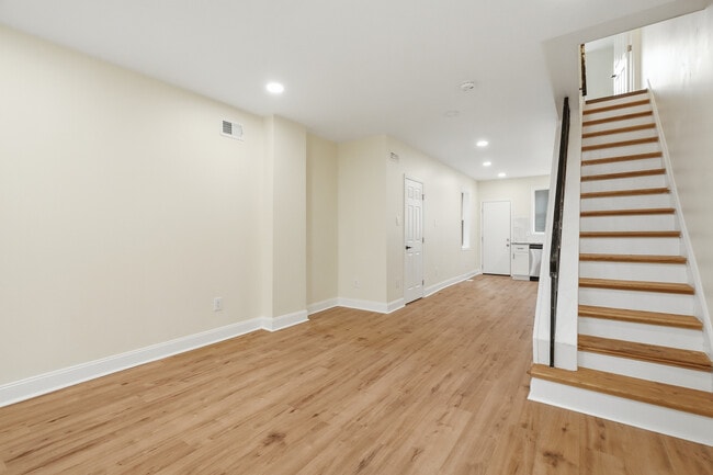 Photo - 1441 S Marston St