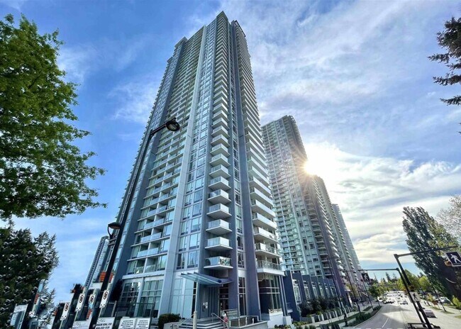 Photo - 13750-13100 100 Ave