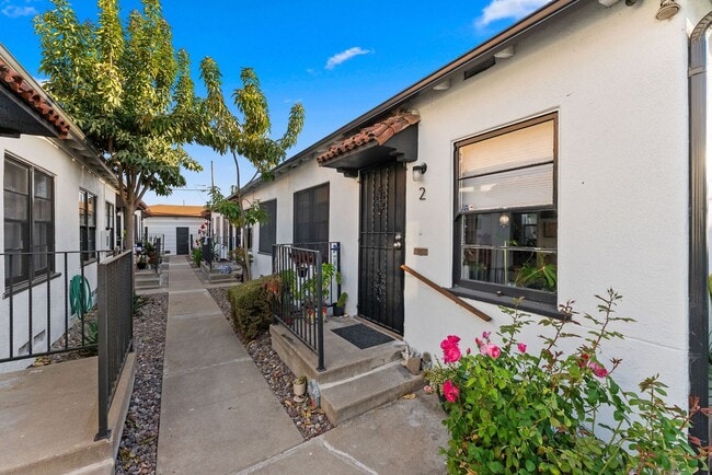Building Photo - Prime Location on Adams Avenue: Modern Comfort Meets Historic Charm Unit 3147
