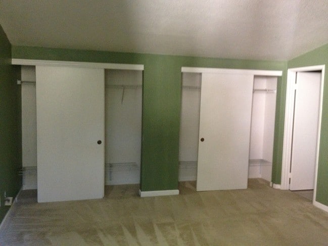 Photo - 1402 Forest Run