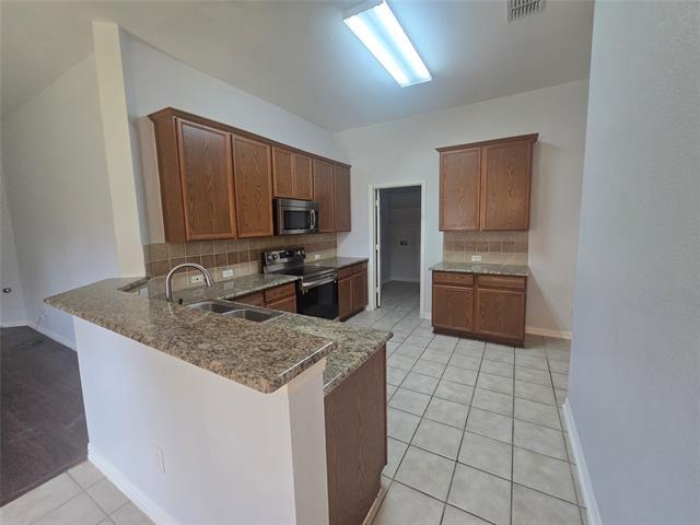 Photo - 7617 Uvalde Way
