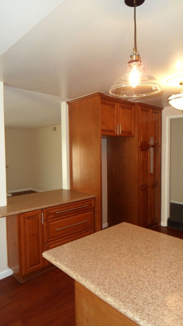 Photo - Spacious 6 Bedroom, 3 Bathroom, Single Fam...