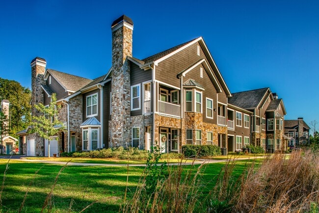 Retreat at Greystone Exterior