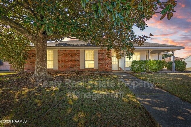 Photo - 313 Wallingsford Cir