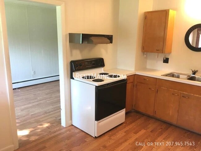 Photo - 14 Coldbrook Rd