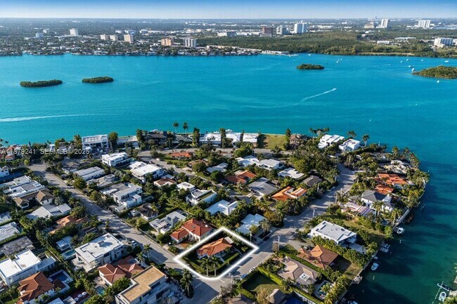 Photo - 10110 E Broadview Dr