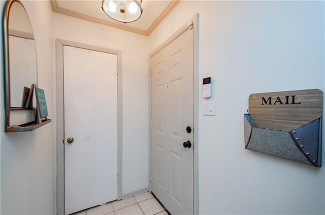 Photo - 5157 Roswell Rd