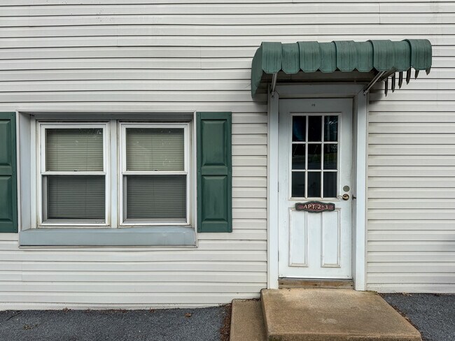 Photo - 2 Lauber Rd Unit #3