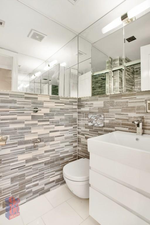 Photo - 2100 2nd Ave Unidad 23