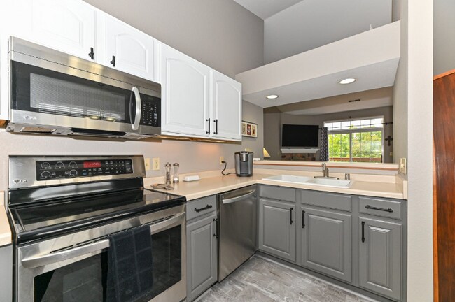 Photo - 2209 N University Dr Unidad 5