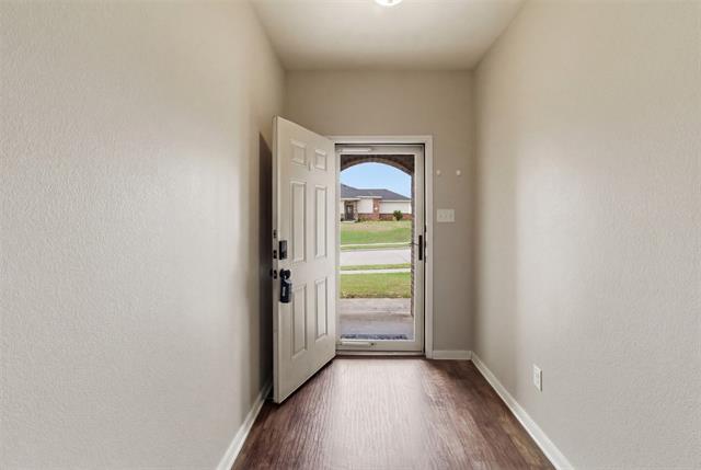 Photo - 2256 Old Leonard St