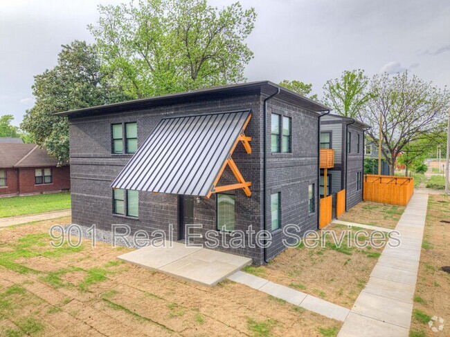 Building Photo - 1010 North Pkwy Unit #101 Rental