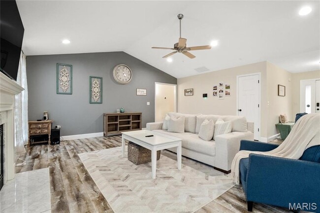 Photo - 2617 Lauren Lake Dr