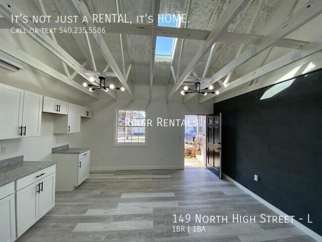 Photo - 149 N High St Apartment Unit L