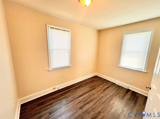 Photo - 237 S 12th Ave