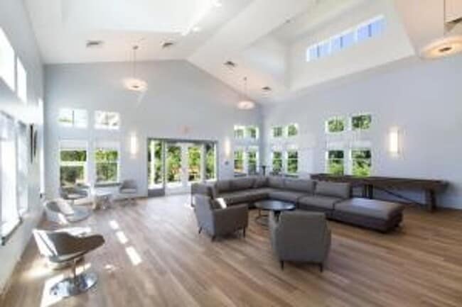 Photo - 6 North Apts