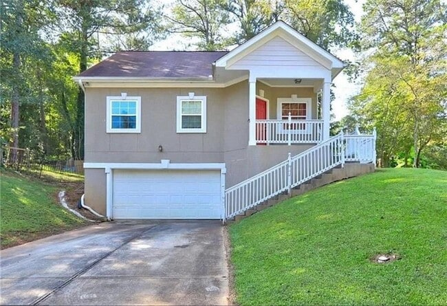 Building Photo - 4831 Oak Path