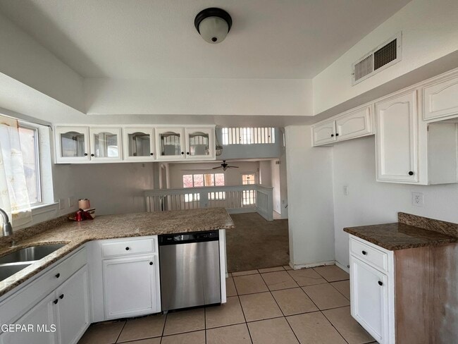 6105 Pecan Park Pl