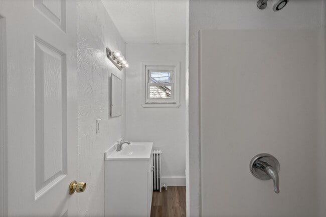 Photo - Beautiful 2 bedroom home in Rankin available May 1!