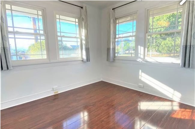 Photo - Kaimuki Single-Family Home – 3 Beds 2 Baths, Utilities + AC Included, No Pets