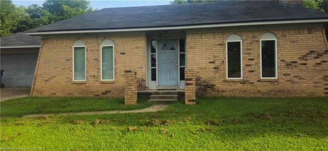 Building Photo - 6223 Atlanta St Rental