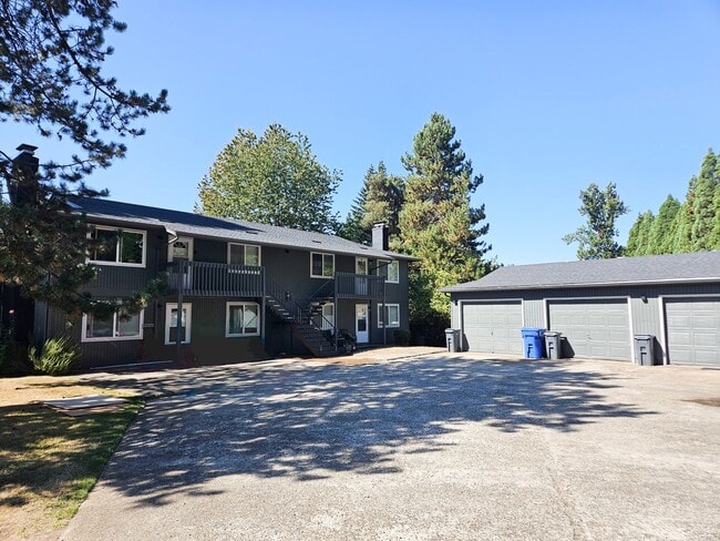 Building Photo - 2177-2183 Nomad Ct SE Unit 2181