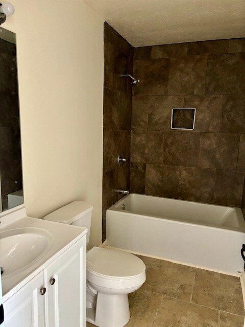 Photo - 1011 Giovanni St Unidad 2