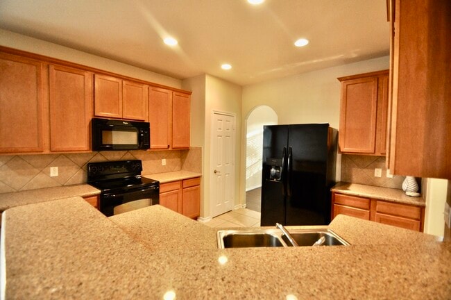 Building Photo - 12315 Field Brook Ct