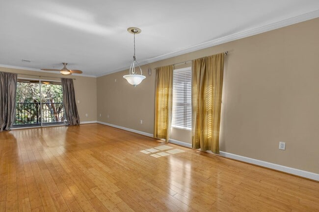 Photo - 4274 Calinda Ln Unit 229