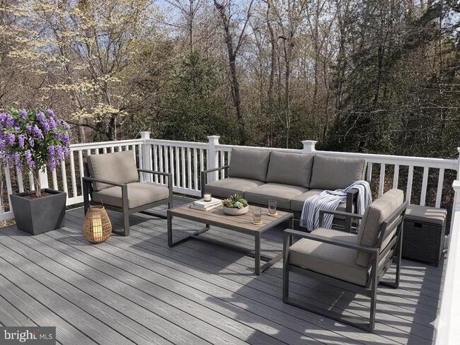 Photo - 420 Council Bluffs Ct