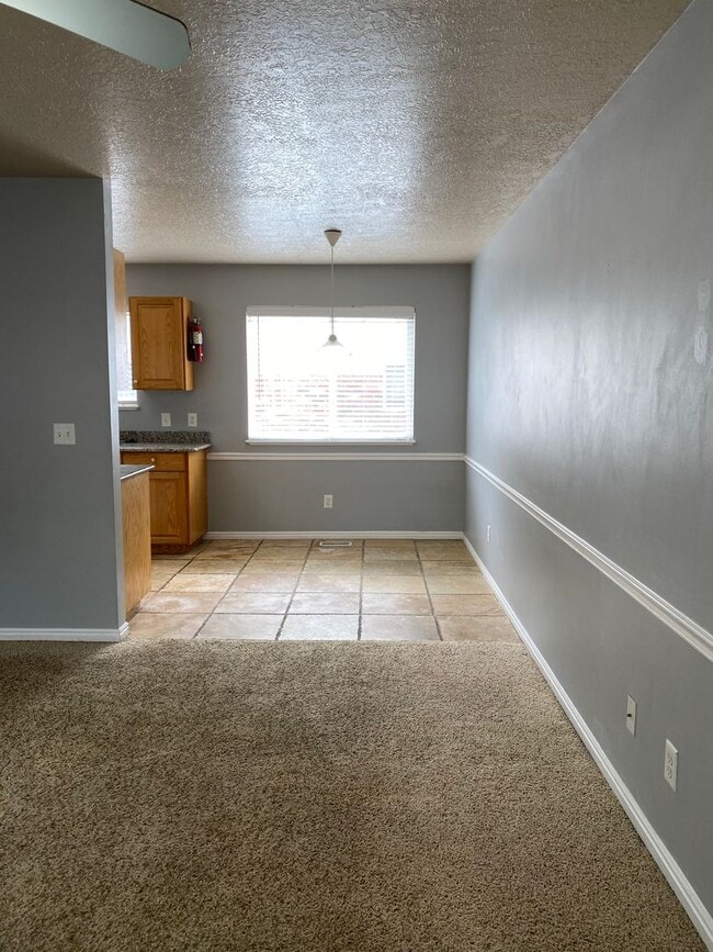 Photo - 2 Bed 1 Bath Brentwood Condo