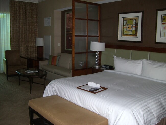 California King Bed - 145 Harmon E Ave Unit 34609