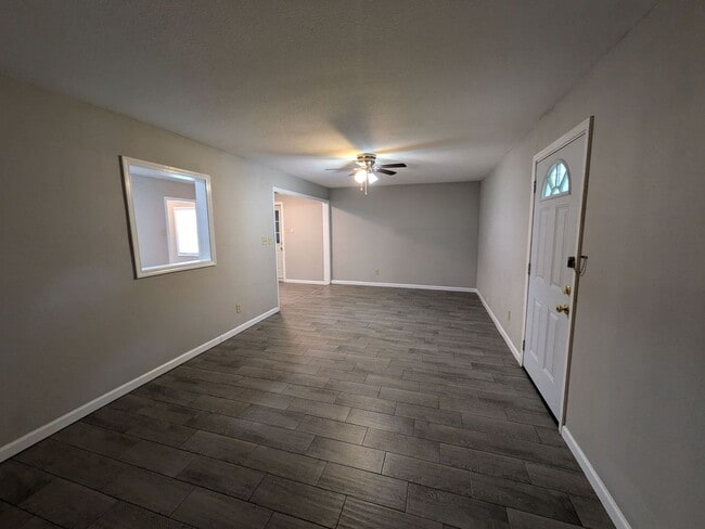 Photo - 2306 Butler Dr