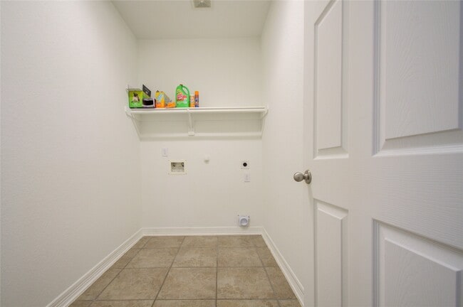 Photo - 18103 Double Bay Rd