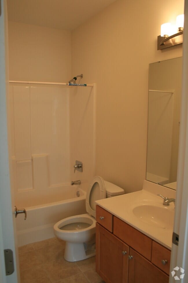 Building Photo - 849 Westgate Ave Unit LoopLiving Rental